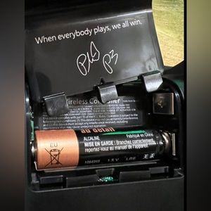 Fully functional 20th anniversary controller/custom backdrops.